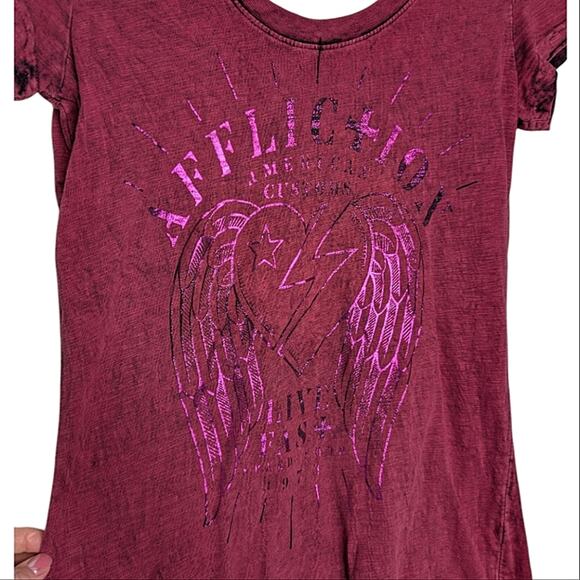 Vintage Y2K Affliction Reversible Open Back Chrome Winged Heart Graphic Tee SM - Picture 3 of 5